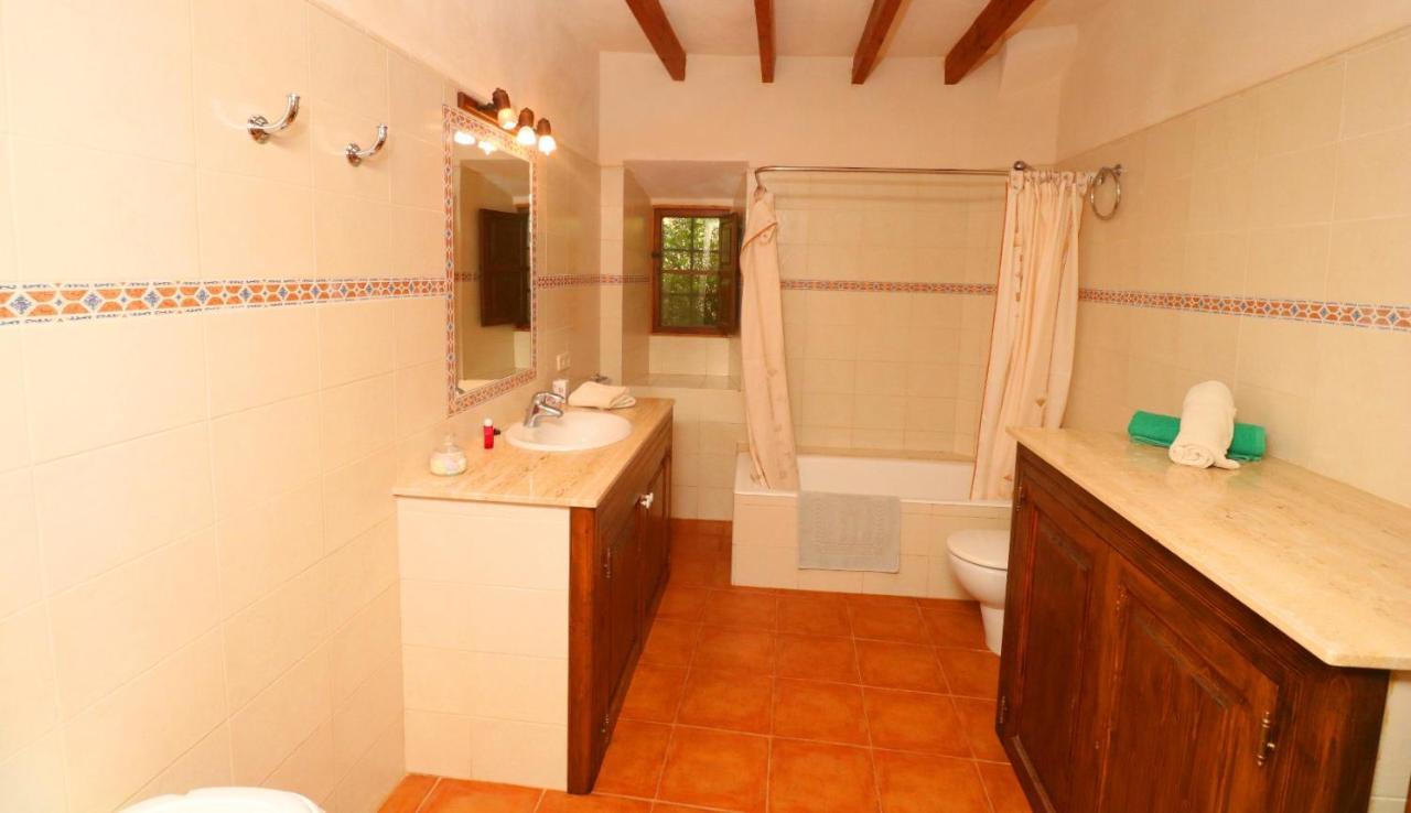 Can Cova Llombarts Dış mekan fotoğraf